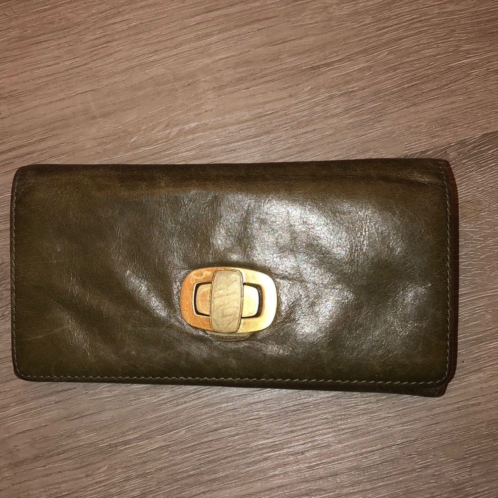 Green Hobo International leather wallet